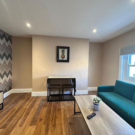 Funky 1 Bedroom Apartment Next To The Sea Hove Extérieur photo
