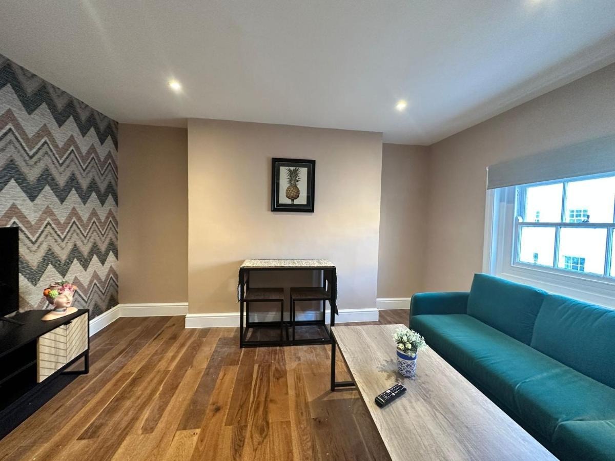 Funky 1 Bedroom Apartment Next To The Sea Hove Extérieur photo